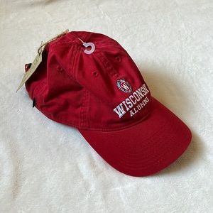 NWT University of Wisconsin Madison Badger Alumni Baseball Hat